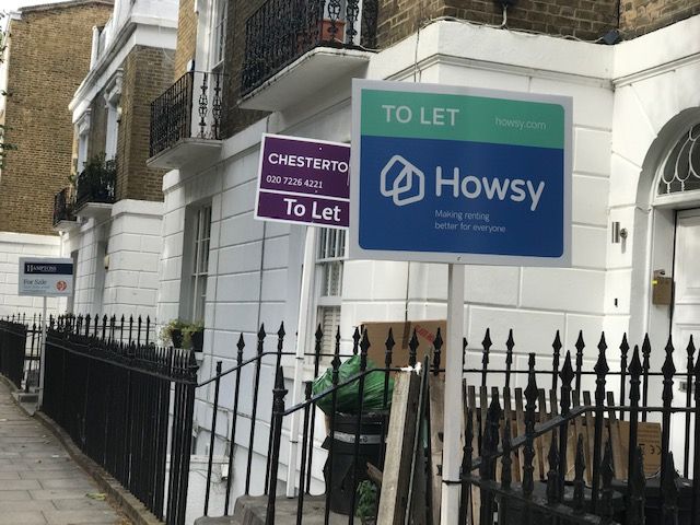 Estate agency for sale boards twindig Housing Hailey